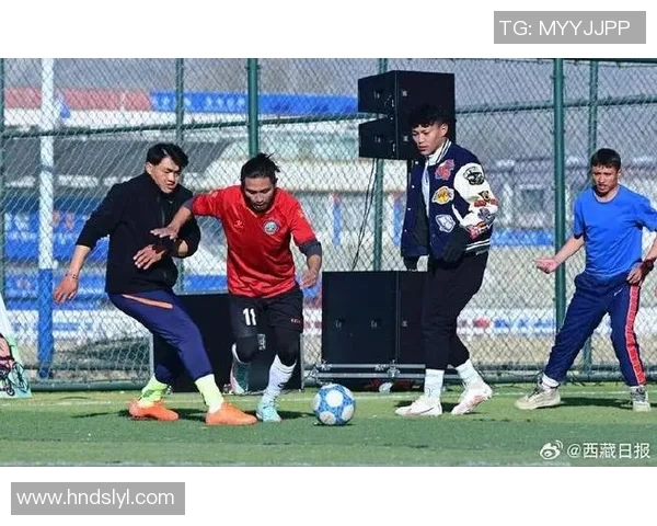 卡塔尔与叙利亚友谊赛精彩对决展现足球魅力与团队合作精神